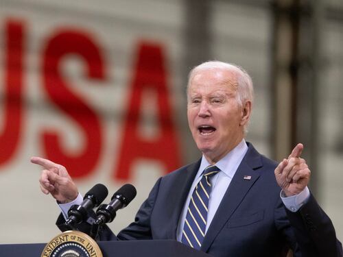Il voto pro-aborto rilancia Biden. Ma per i sondaggi ancora non basta