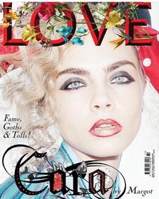 Cara Delevingne e Margot Robbie, le foto più belle 8