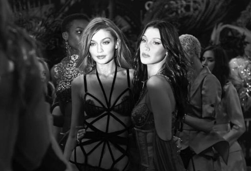 Bella Hadid, le foto più sexy 3