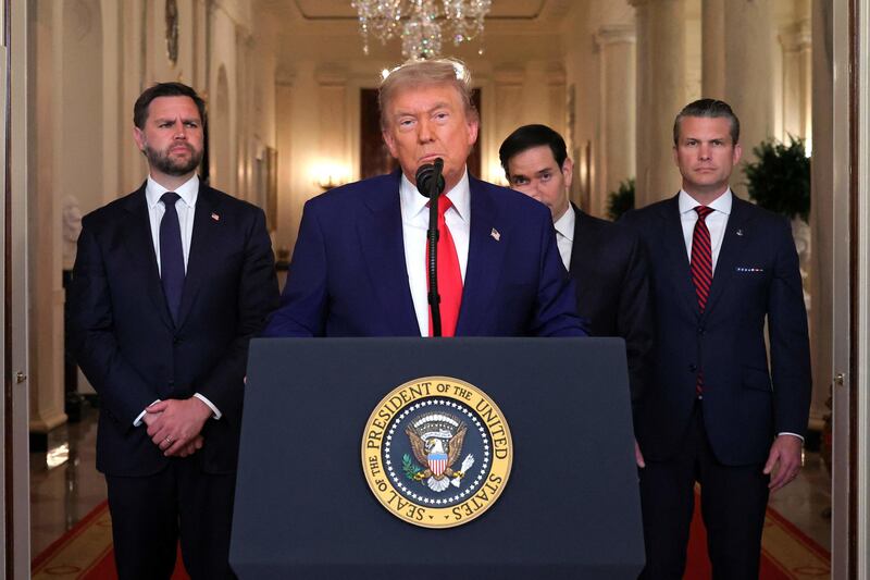 Trump e i suoi nella situation room per l'attacco all'Iran 5
