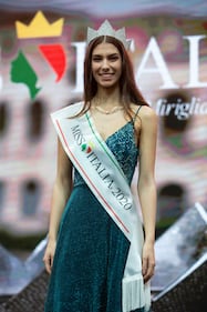 Miss Italia 2020 è Martina Sambucini 5