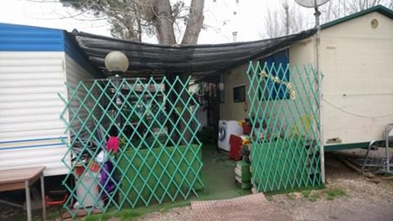 Camping River, tra degrado, roghi e sporcizia 12