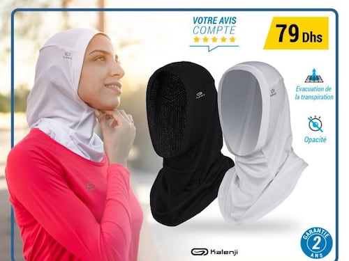Francia, proteste per il velo islamico da corsa: Decathlon lo ritira