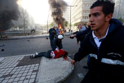 Aubomba esplode a Beirut: morti e devastazione 6