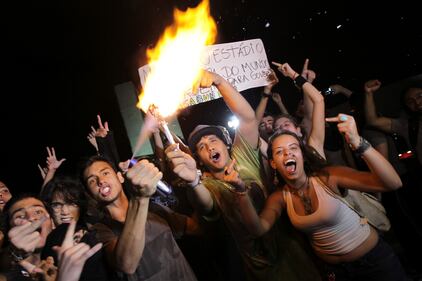 Brasile, proteste contro il governo 5