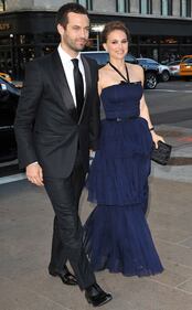 Natalie Portman e il marito Benjamin Millepied  13