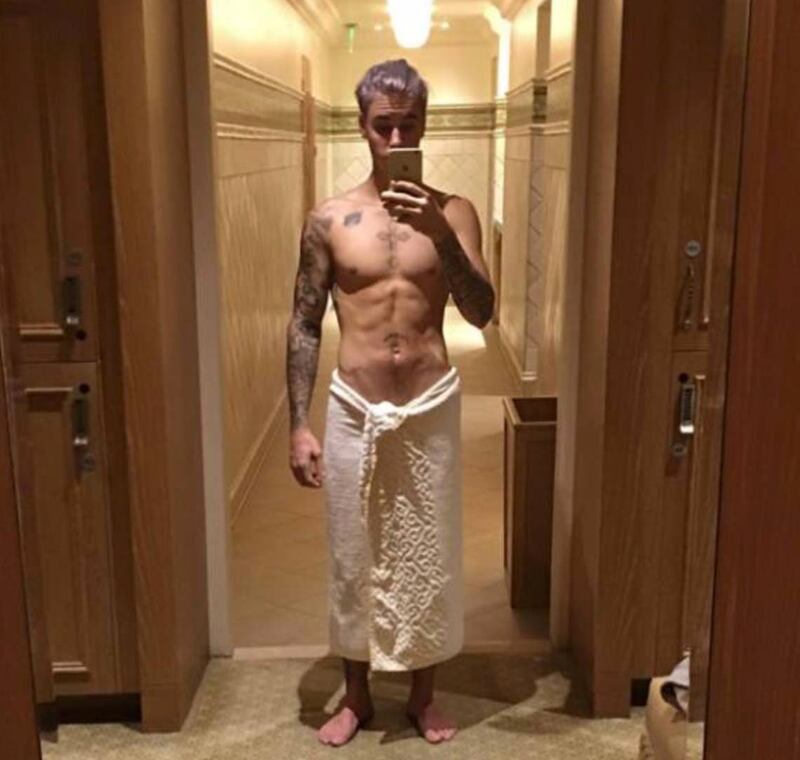 #NationalSendANudeDay, tra battute e selfie famosi 2
