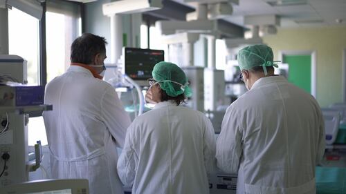 Foggia, le immagini del reparto Covid dell'ospedale Riuniti 6