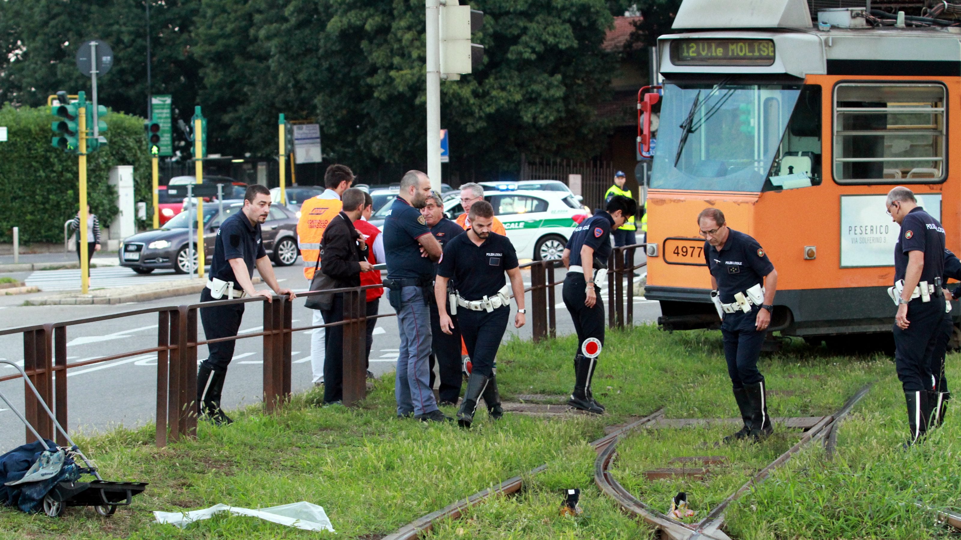 Bus, sconti per i pendolari. Risparmi da 58 a 157 euro per i pendolari dell'hinterland