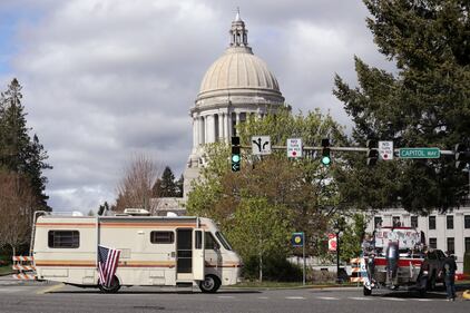 Emergenza Coronavirus in Usa, proteste anti lockdown nello stato di Washington 1