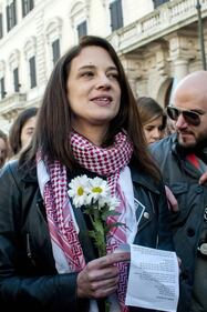 Asia Argento, le foto dell'artista 8