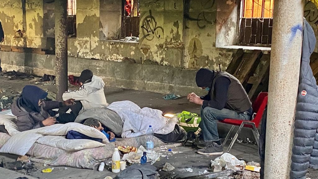 Ancora morti per droga a Rogoredo: "Intanto la sinistra di Milano esulta per la finta riqualificazione"