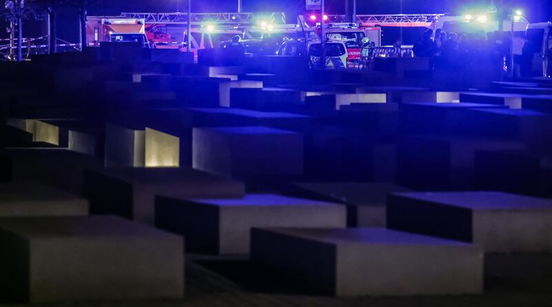 Attacco al Memoriale dell'Olocausto di Berlino 8