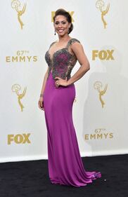 Sexy ed elenganti, le belle degli Emmy Awards 17