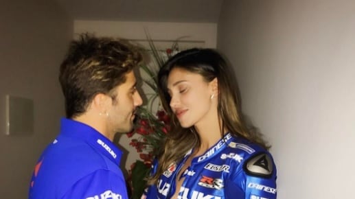 "Belen è in crisi con Andrea. E De Martino è sempre più vicino"