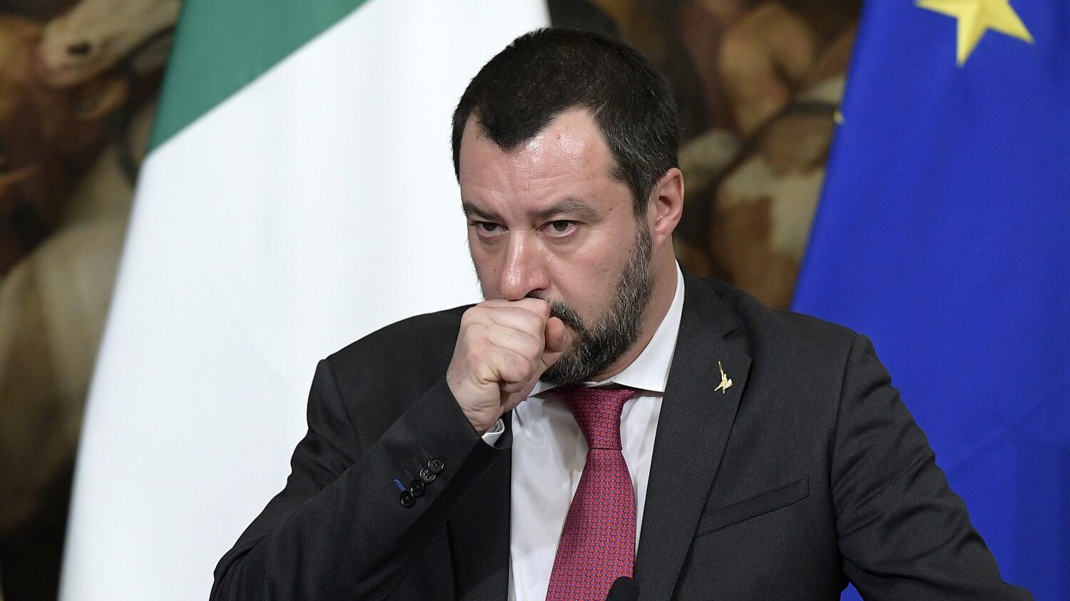 Diciotti, Salvini pensa di farsi processare: "Non ho bisogno dell'immunità"