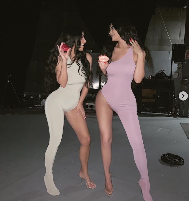 Kim Kardashian come Reese Witherspoon, foto 2