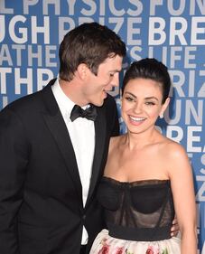 Ashton Kutcher e Mila Kunis sexy insieme 13