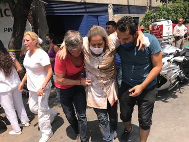 Messico, tremendo terremoto mette in ginocchio la capitale 9