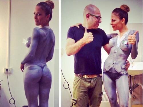 Naike Rivelli, sexy body art