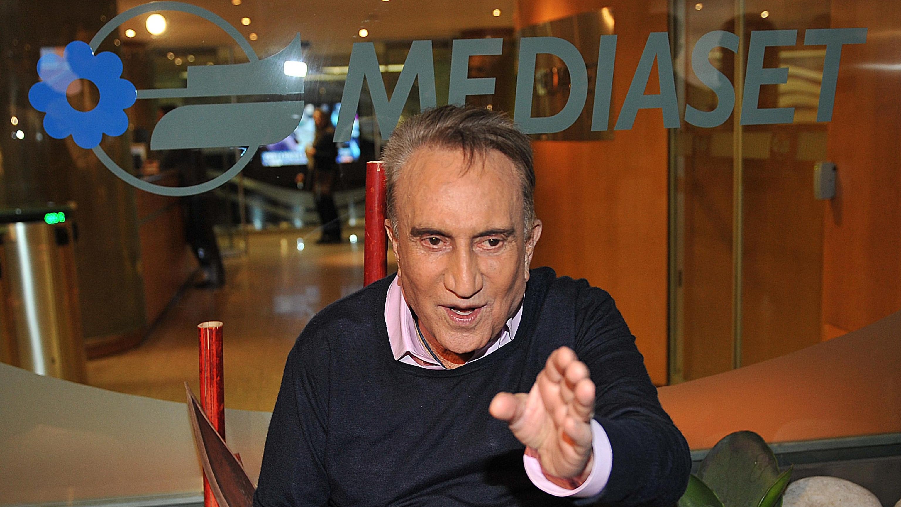 Mediaset chiude con Fede, stop al contratto