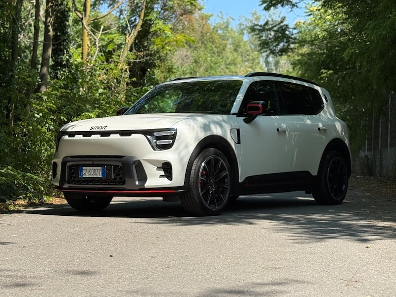 Smart #5 Brabus: guarda la gallery del super SUV da 646 CV 18