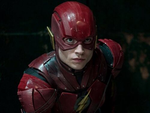 The Flash, l’attore Ezra Miller diventa anche sceneggiatore