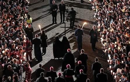 La Via Crucis al Colosseo 4