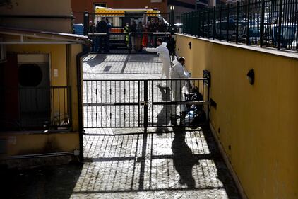 Triplice omicidio a Roma Prati dove sono state uccise tre prostitute 11