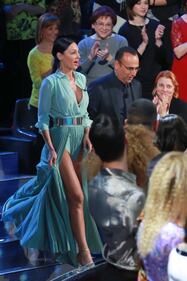 Anna Tatangelo, spacco sexy con fotomontaggio 42