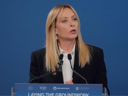 Meloni supera il Cav e "ribalta" il passato. È il secondo governo più longevo d'Italia