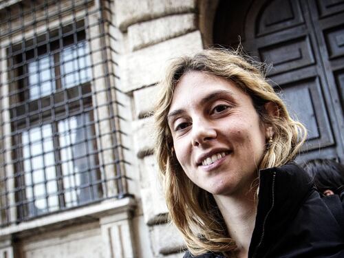 L'epica gaffe della renziana Madia: parla 20 minuti col ministro sbagliato
