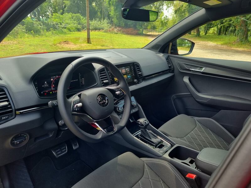 Skoda Karoq 2023: la gallery del nuovo crossover compatto 3