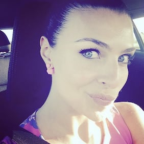 Cristina Chiabotto e il bikini bianconero: fisico da Champions 10
