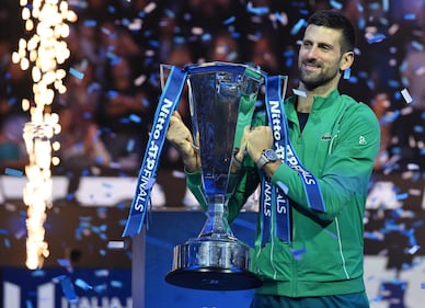 ATP Finals, Djokovic trionfa contro Sinner: le immagini più belle della finale 17