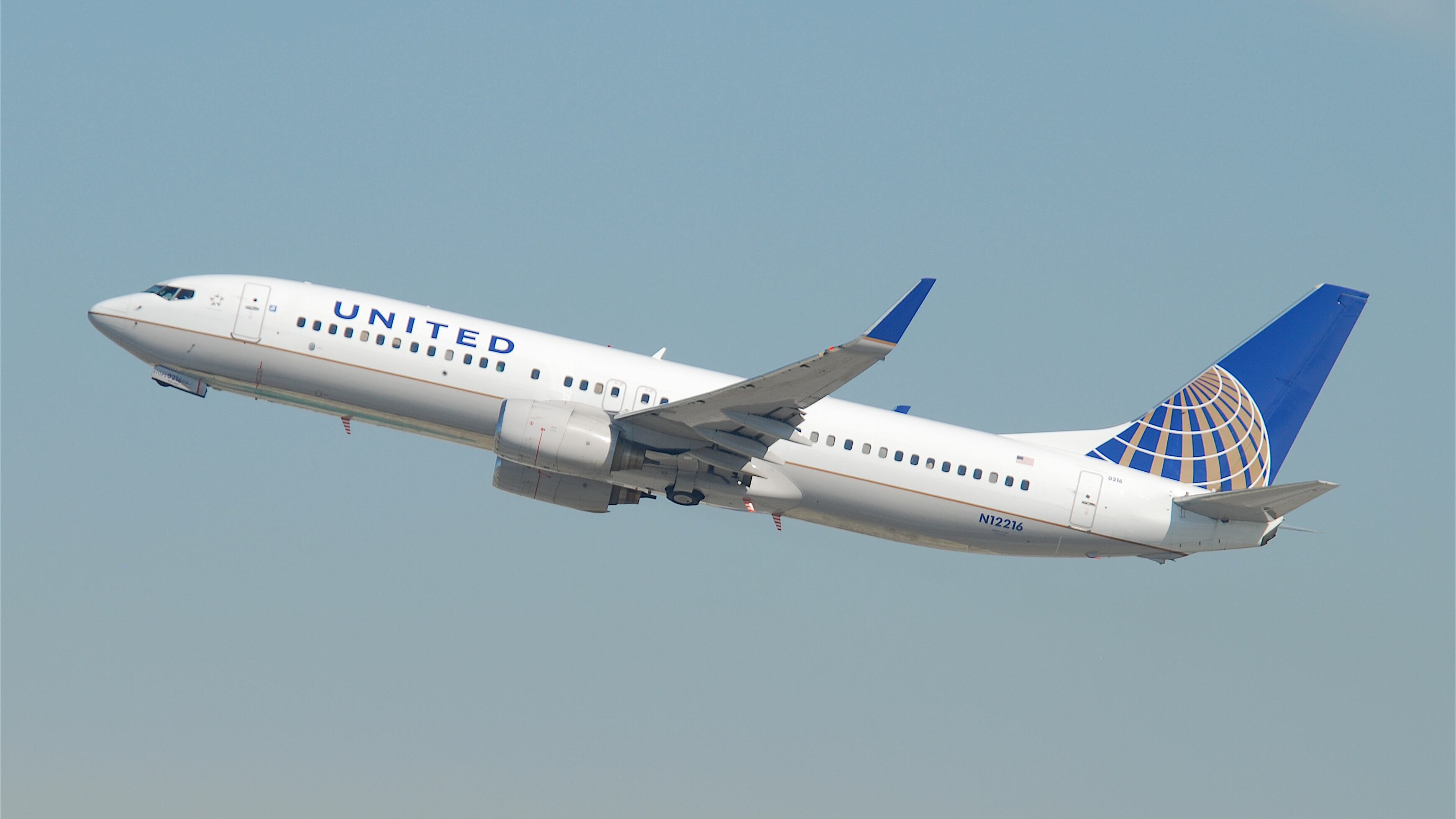 United Airlines, saranno dati 10mila dollari a chi rinuncia al viaggio per overbooking