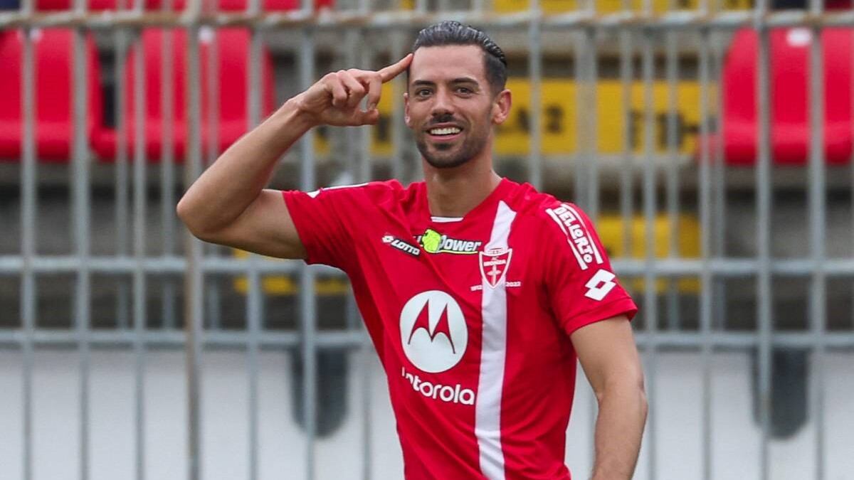 Galliani: "Squadra sotto choc per Pablo Marì". Ecco come sta il difensore