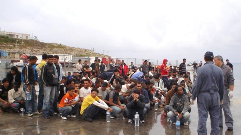 Blitz contro l’immigrazione irregolare in 4 Paesi europei: favorivano l’ingresso illegale nel Regno Unito