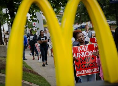 Fast food e salari da fame, la protesta è mondiale 14