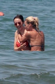 Aurora Ramazzotti con il bodyguard a Milano 46