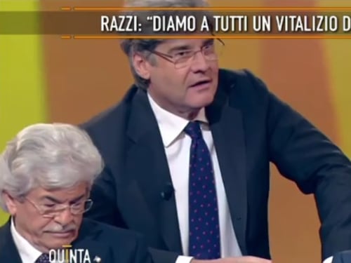 Scontro a Quinta Colonna. "Noi ladri? È un'ingiuria". E Rotondi se ne va