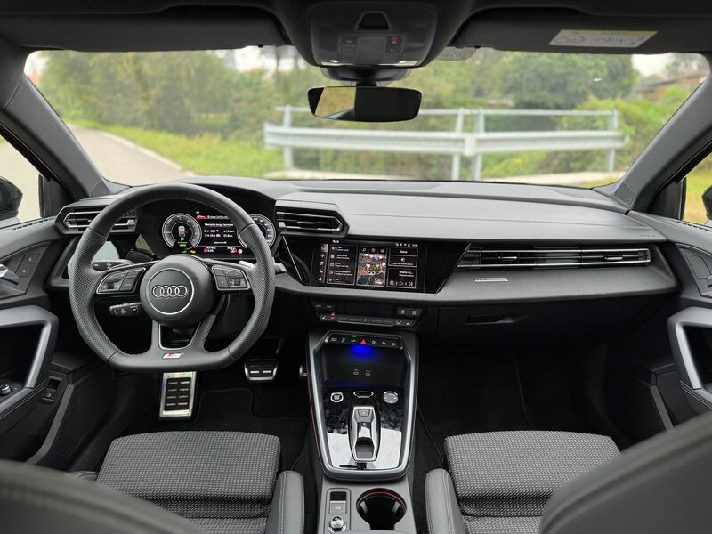 Audi A3 Allstreet: guarda la gallery della nuova compatta ibrida tedesca 15