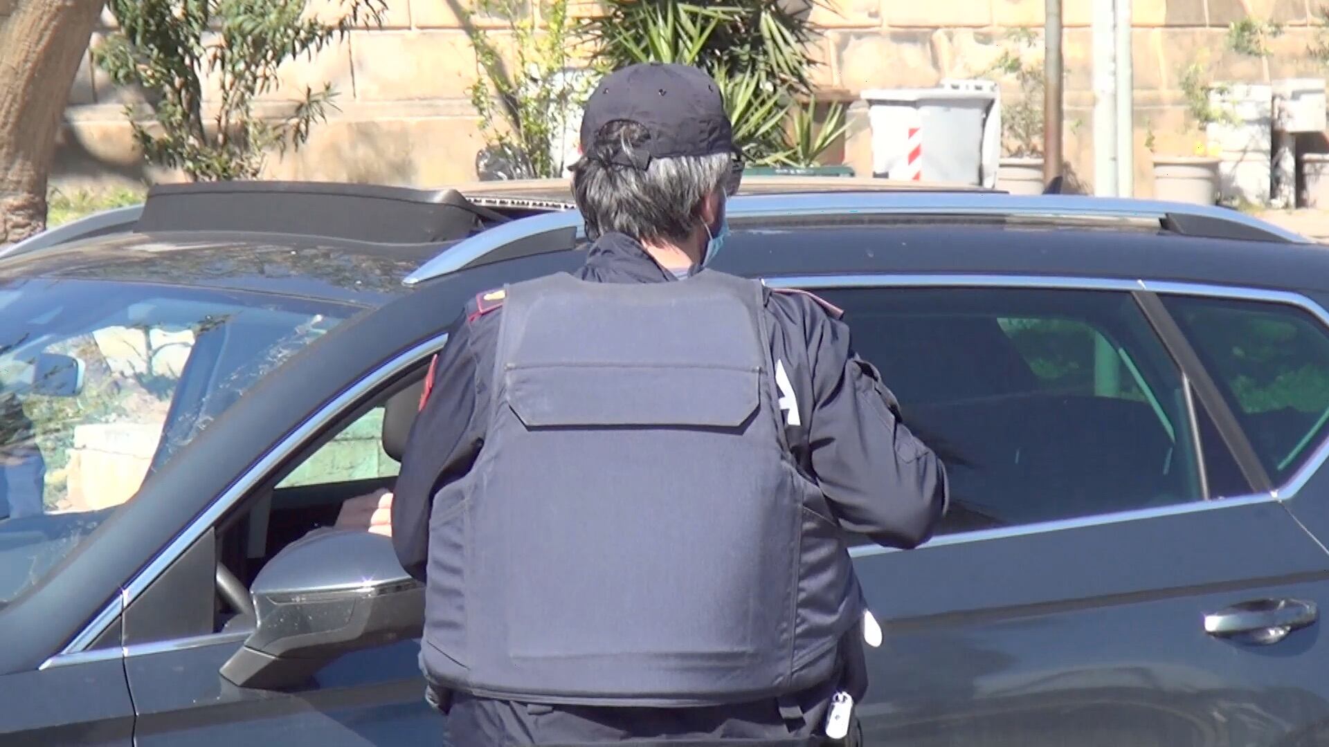 "Cerco paglia per i letti alle galline". Ecco le scuse di chi viola il lockdown