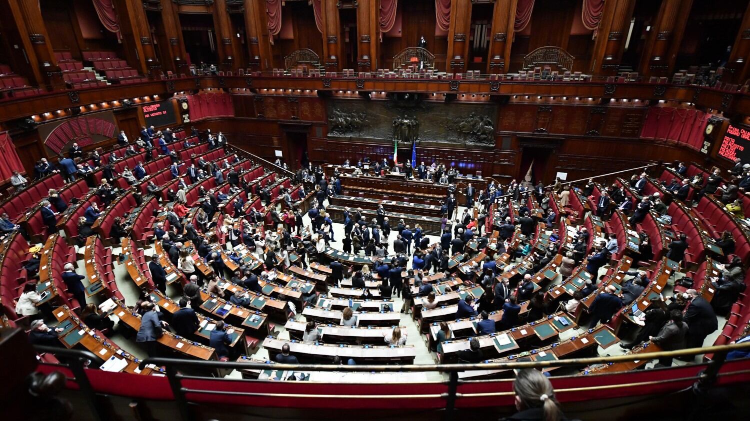 Riposizionamenti e "maggioranza Ursula": già si pensa ai numeri del nuovo esecutivo