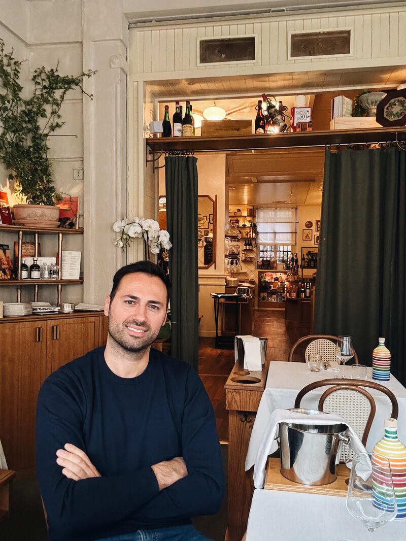 Osteria Afrodite, Redi Shijaku