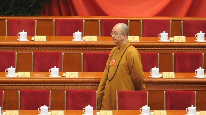 Scatta il #MeToo in Cina: leader buddista accusato di abusi sessuali su monache