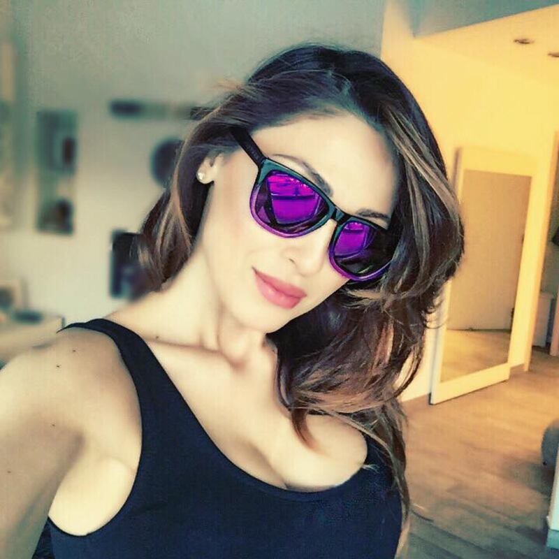 Anna Tatangelo, sexy sui social: foto 4