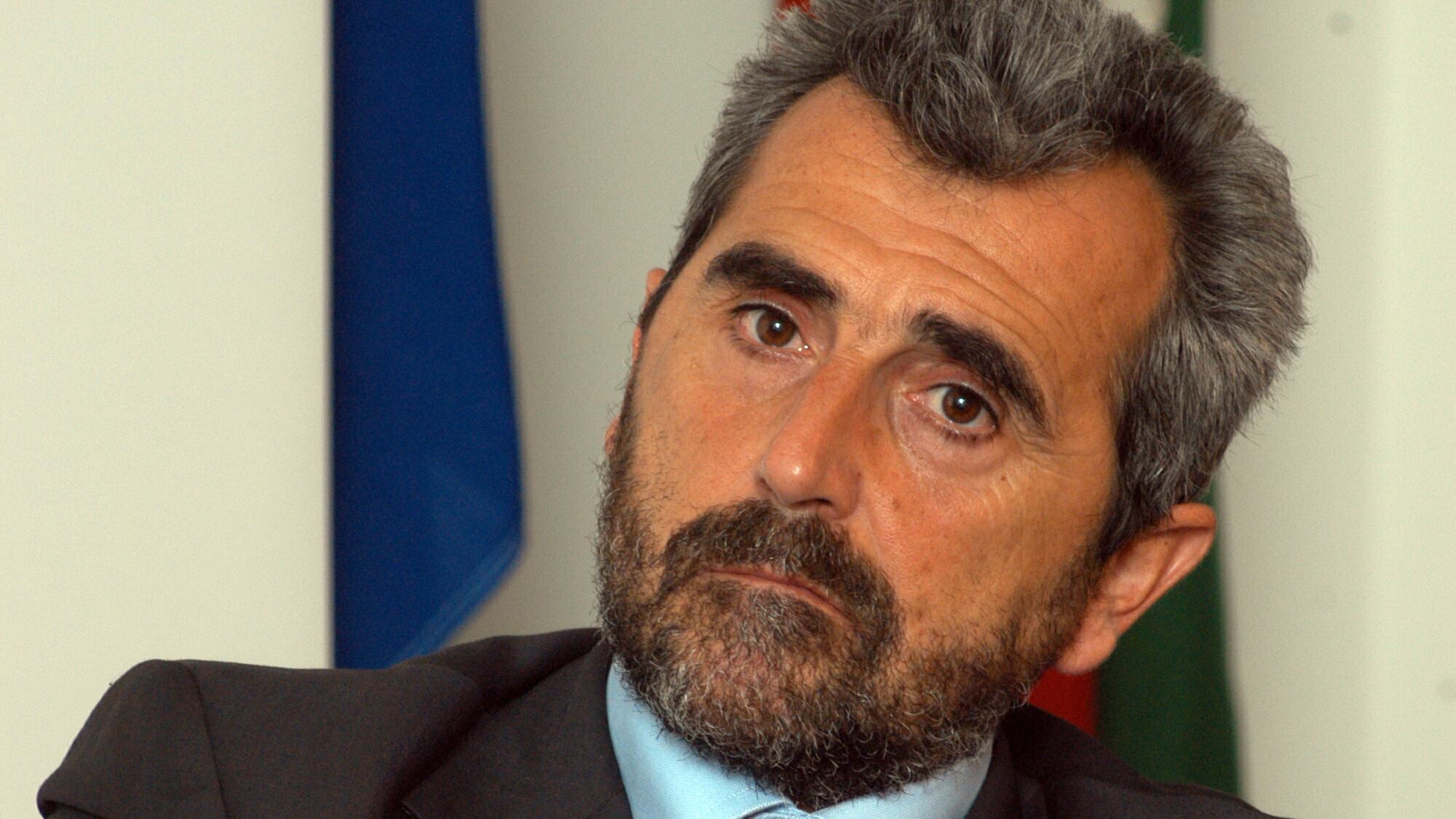 "Il booster non reggerà", "arrestate i no vax" e Deltacron: quindi, oggi...
