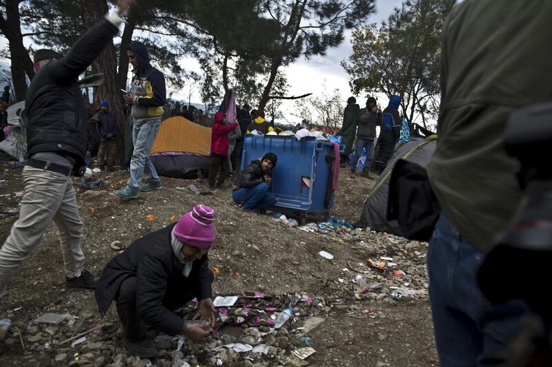 Scontri tra migranti e polizia 6