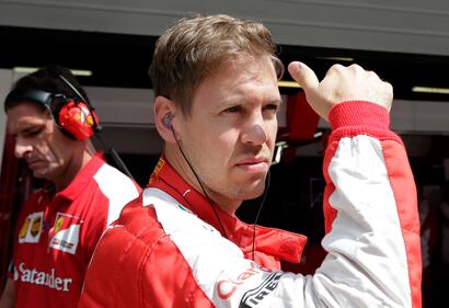 Super Hamilton, pole position a Shanghai 10